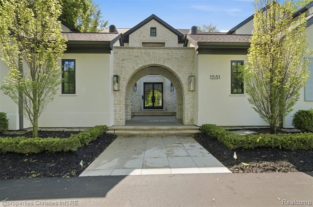 1551 LAKESIDE Drive - Photo 3