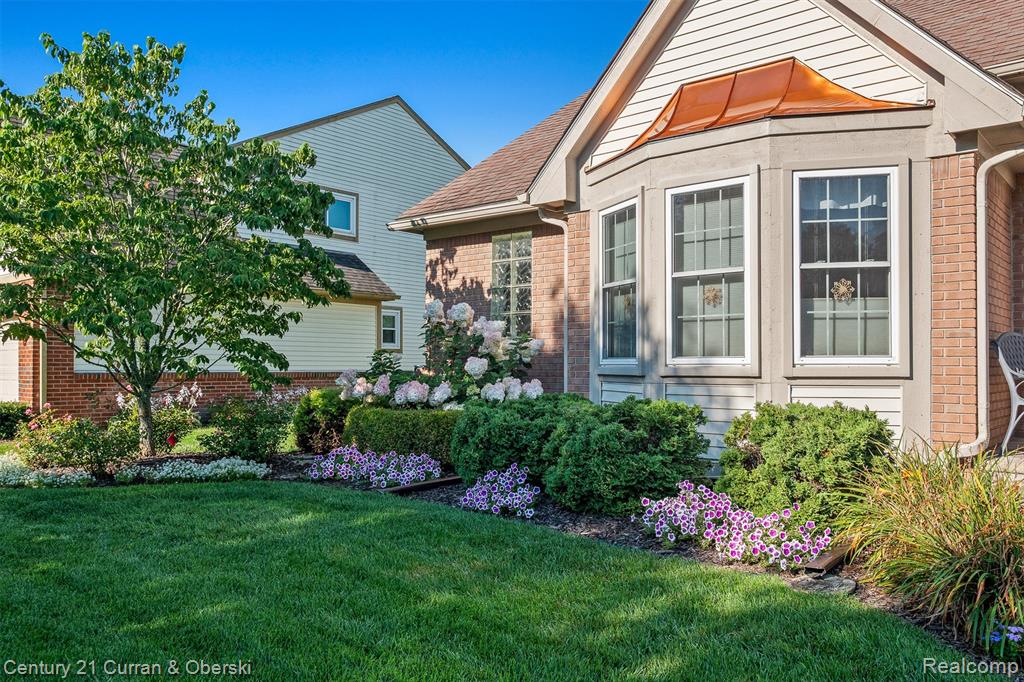 781 Pheasant Run West Drive, Wixom, MI 48393 — Photo 4