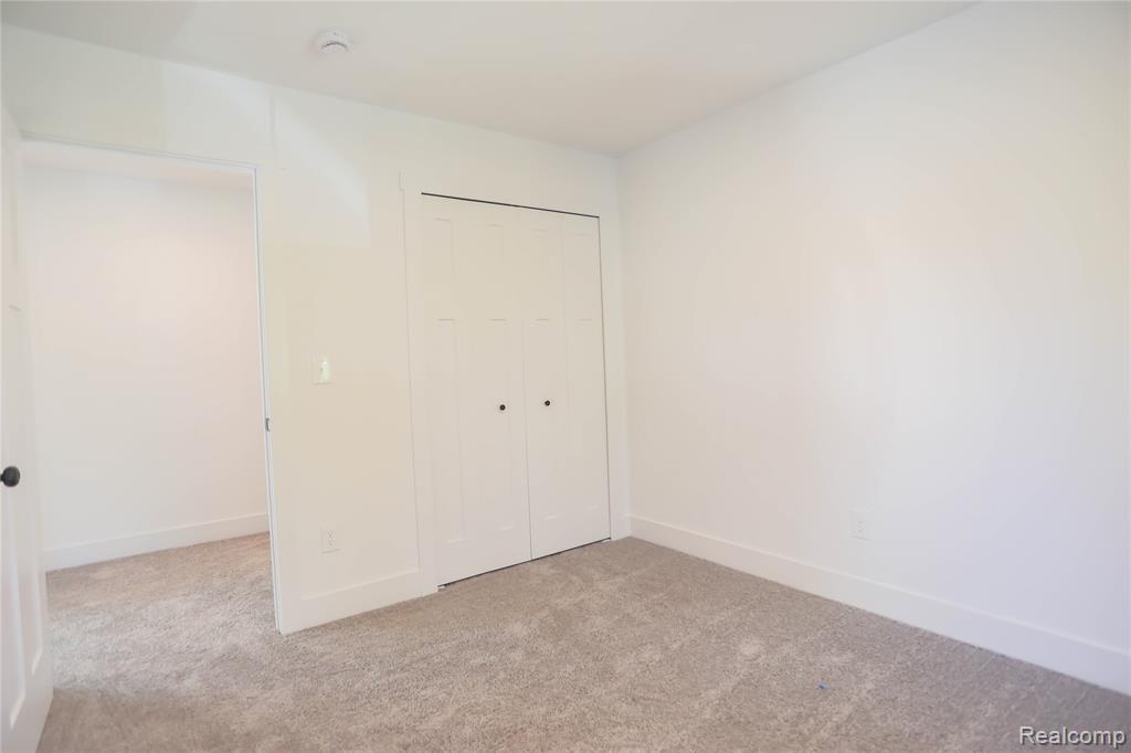 129 South Avenue, Mount Clemens, MI 48043 — Photo 30