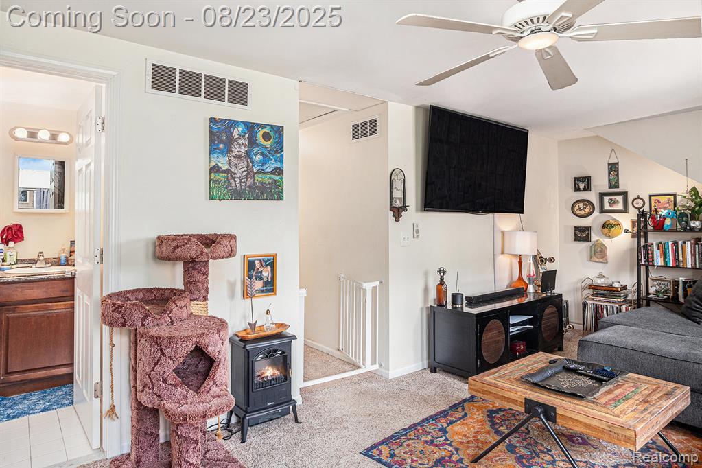 518 E Troy Street, Ferndale, MI 48220 — Photo 5