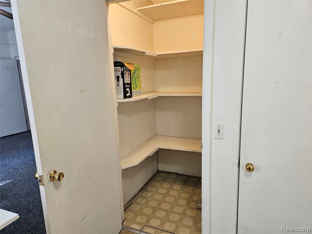 921 Mary Unit 2 Street, Ann Arbor, MI 48104 — Photo 17