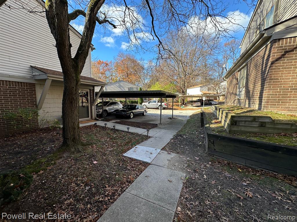 27129 FARMBROOK VILLA Drive, Southfield, MI 48034 — Photo 6