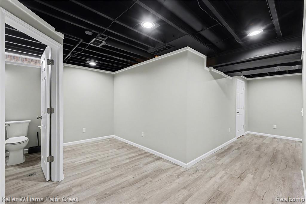 51768 Leshan Drive, Chesterfield, MI 48047 — Photo 32