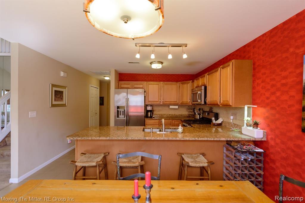 42156 N CUMBERLAND Drive, Van Buren, MI 48111 — Photo 10
