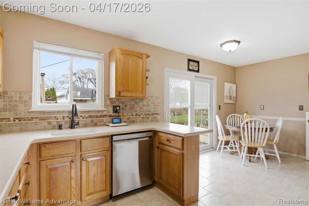 6350 Glastonbury Street, Westland, MI — Photo 6