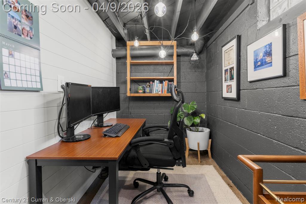401 Walnut Avenue, Royal Oak, MI 48073 — Photo 48