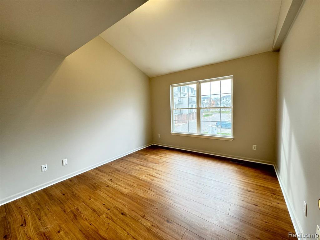 1877 LINDSAY Lane, Ann Arbor, MI 48104 — Photo 16