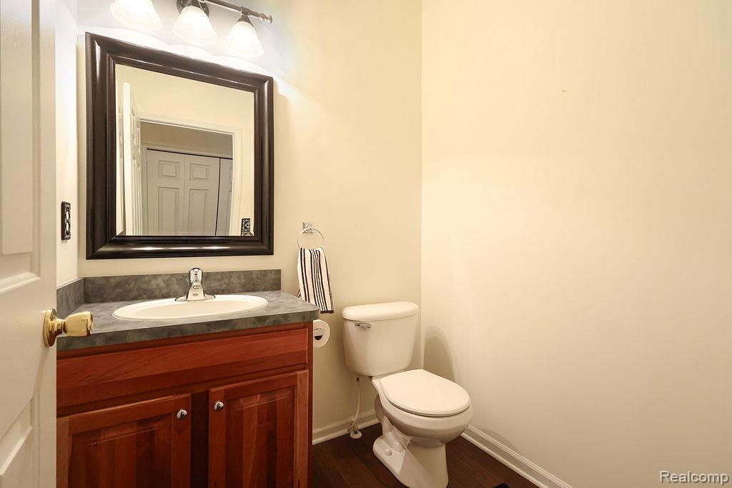 48608 Oak Bridge Drive, Canton, MI 48188 — Photo 3