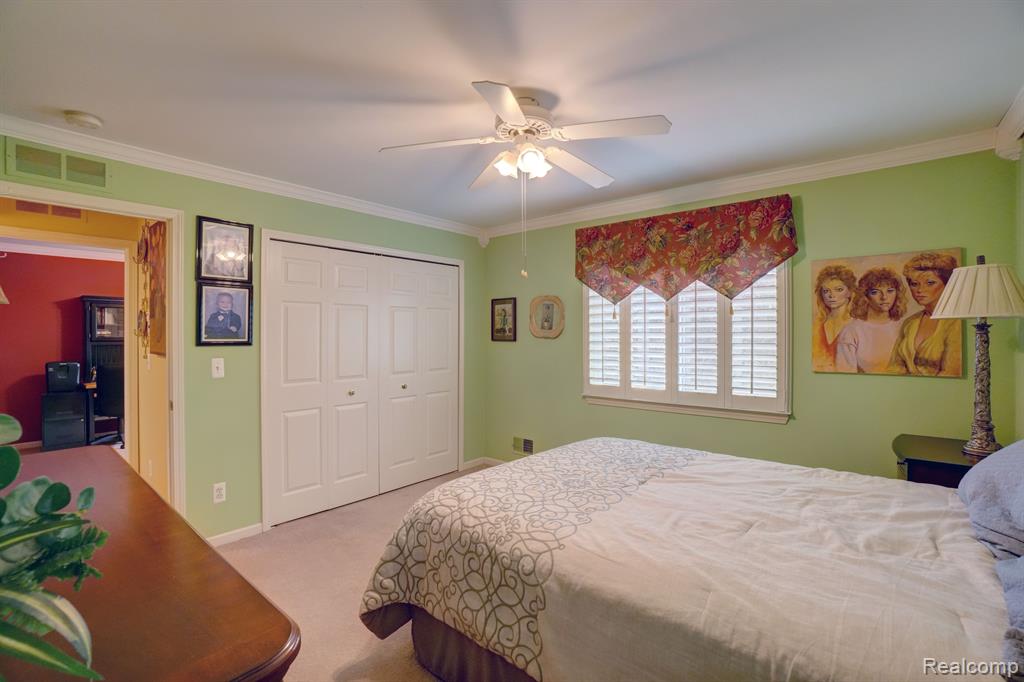 55097 WESTCHESTER Drive, Shelby Twp, MI 48316 — Photo 14