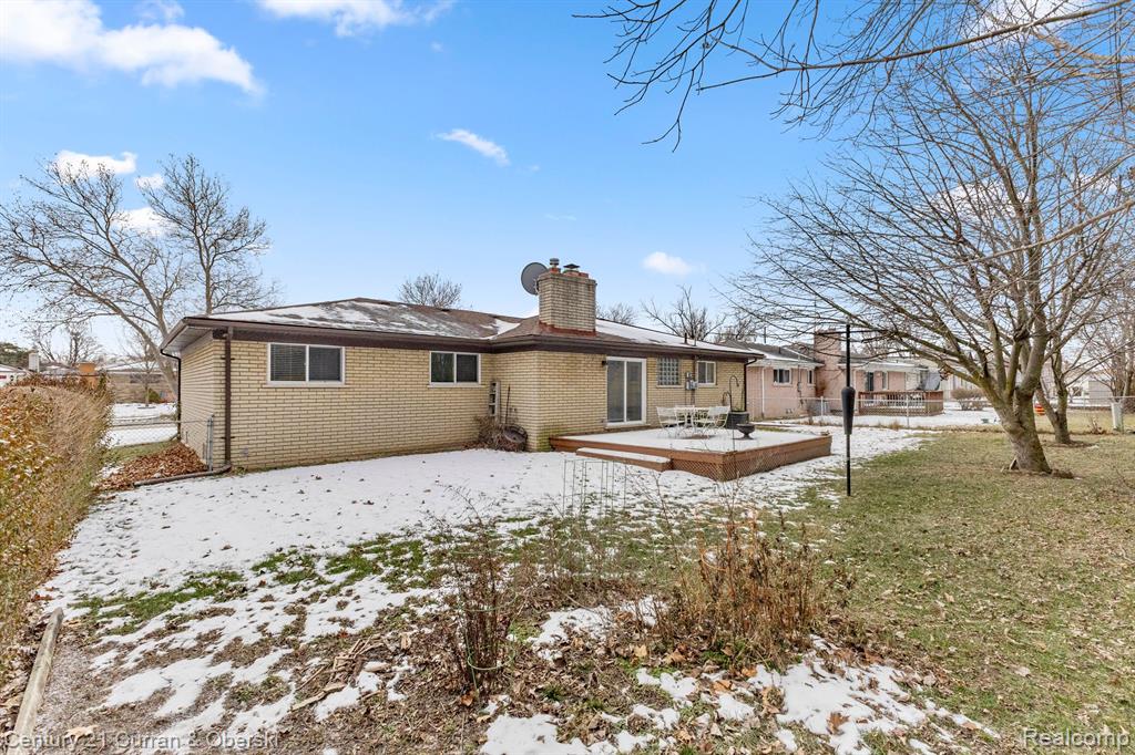 4051 JOHNSON Drive, Sterling Heights, MI 48310 — Photo 38