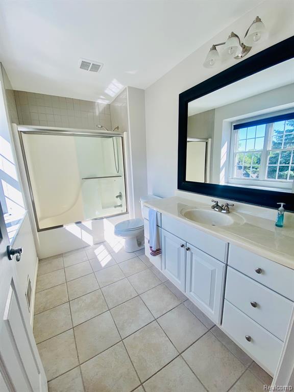 8095 Woodstone Court, Grand Blanc, MI 48439 — Photo 19