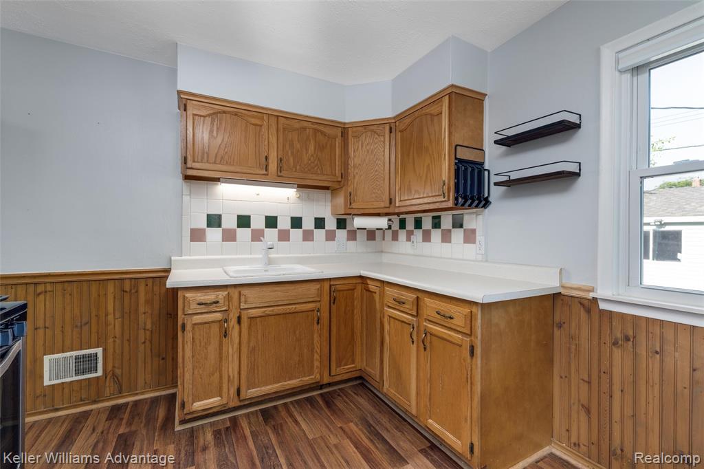 4117 20th Street, Wyandotte, MI 48192 — Photo 7