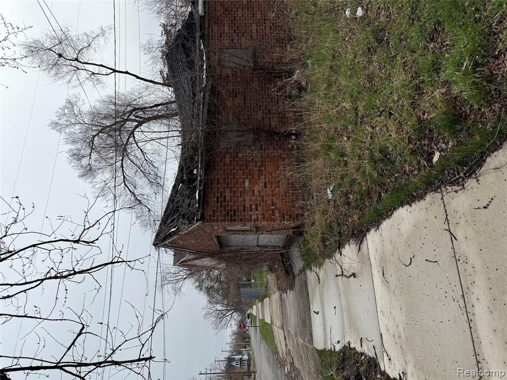 15394 Freeland Street - Photo 4
