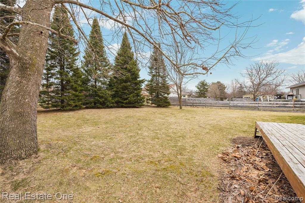 6335 Stonehearth Pass, Grand Blanc, MI 48439 — Photo 49