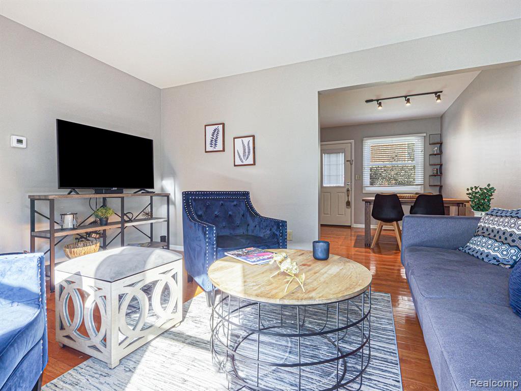 421 S 7TH Street, Ann Arbor, MI 48103 — Photo 14
