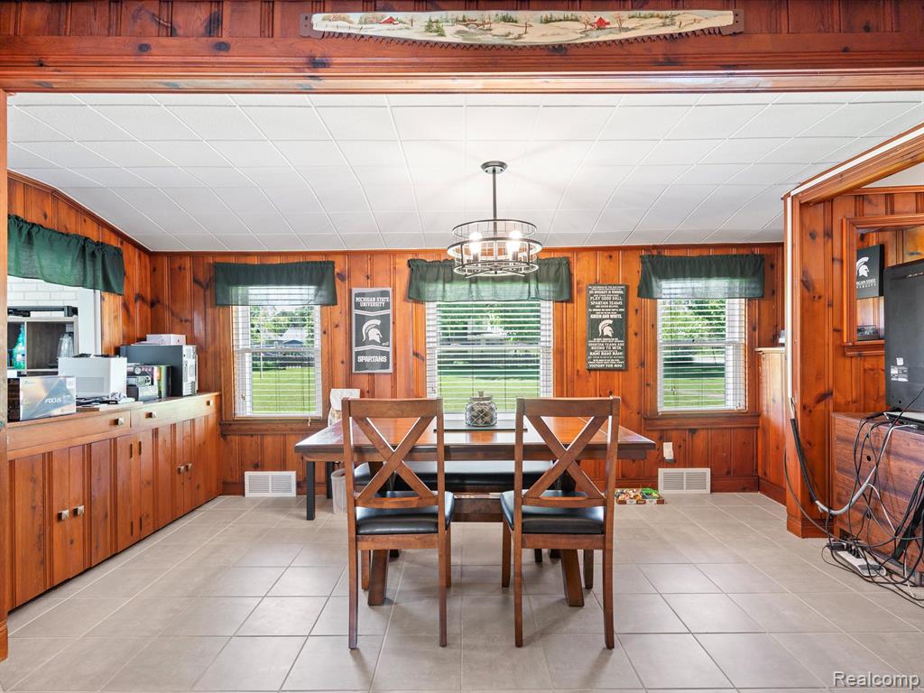 488 Little Avenue, Cottrellville, MI — Photo 11