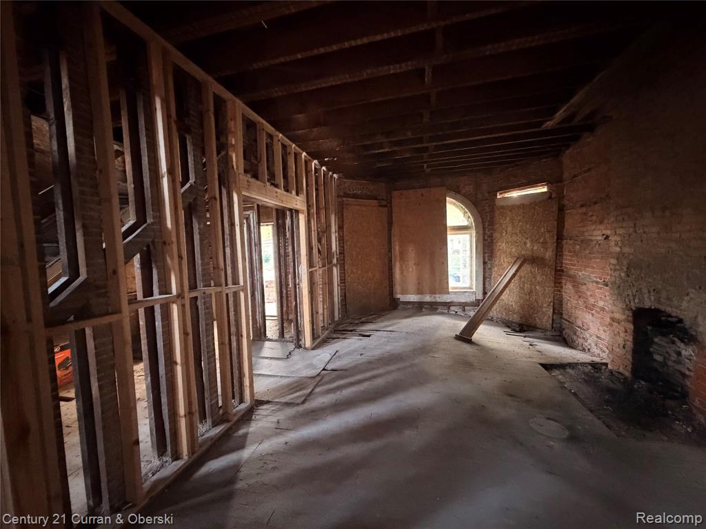 1564 Cadillac Boulevard, Detroit, MI 48214 — Photo 8