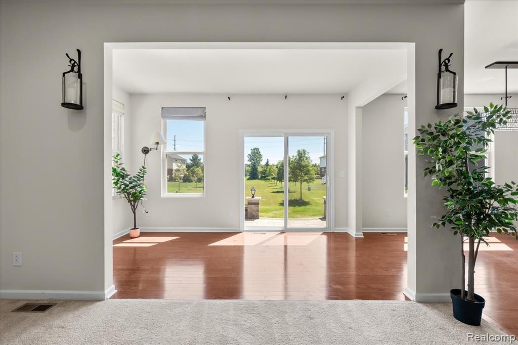 49552 Harrier Place, Novi, MI — Photo 10