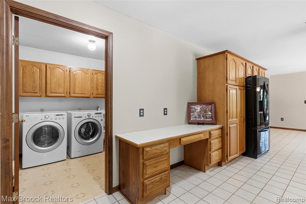 892 W Barnes Lake Road, Columbiaville, MI 48421 — Photo 30