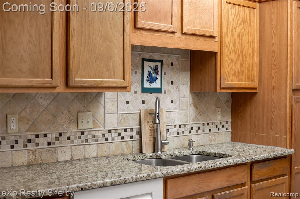50165 Pepper Tree Drive, 52, Macomb, MI 48044 — Photo 25