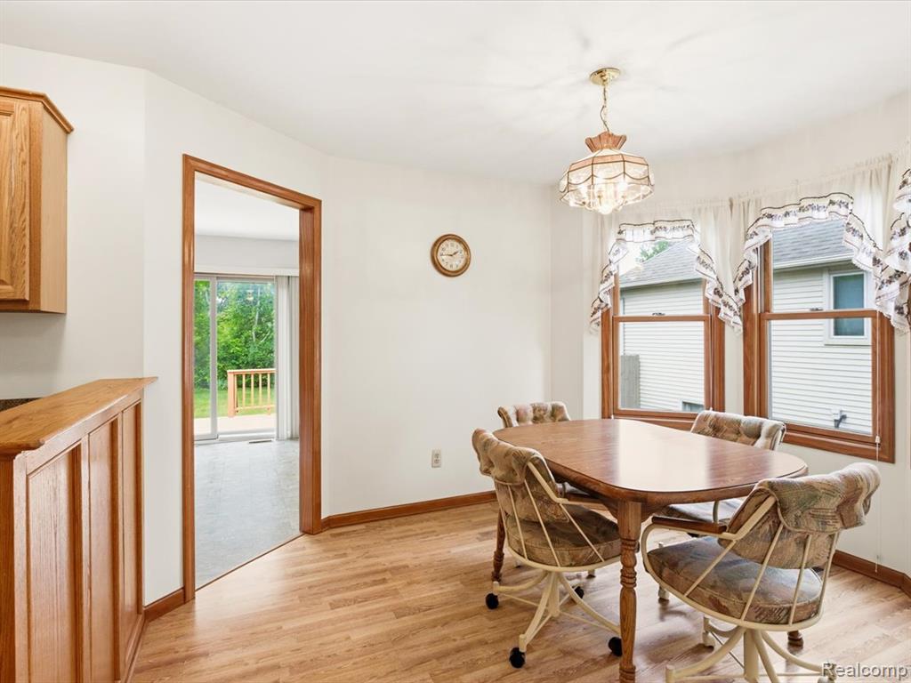 4305 Juniper Lane, Port Huron, MI 48060 — Photo 12