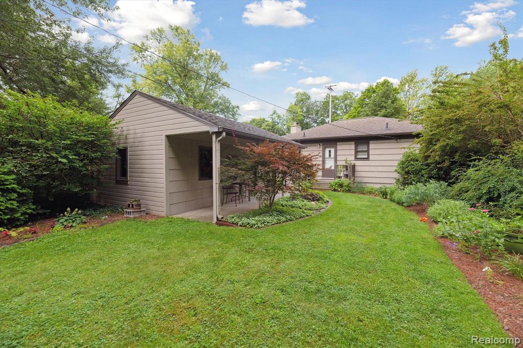 460 OWENDALE Street, Ypsilanti, MI 48197 — Photo 29