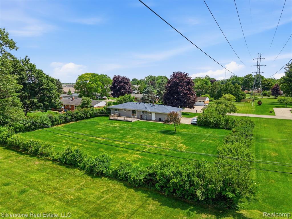 50628 Linda Lane, Utica, MI 48317 — Photo 31