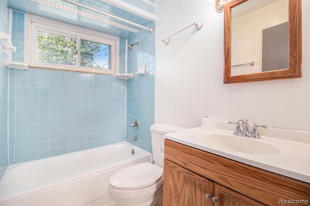 1122 Lori Street, Ypsilanti, MI 48198 — Photo 10