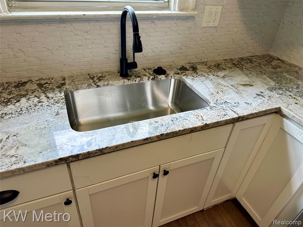 3289 W Northwestern Street, Detroit, MI 48206 — Photo 13