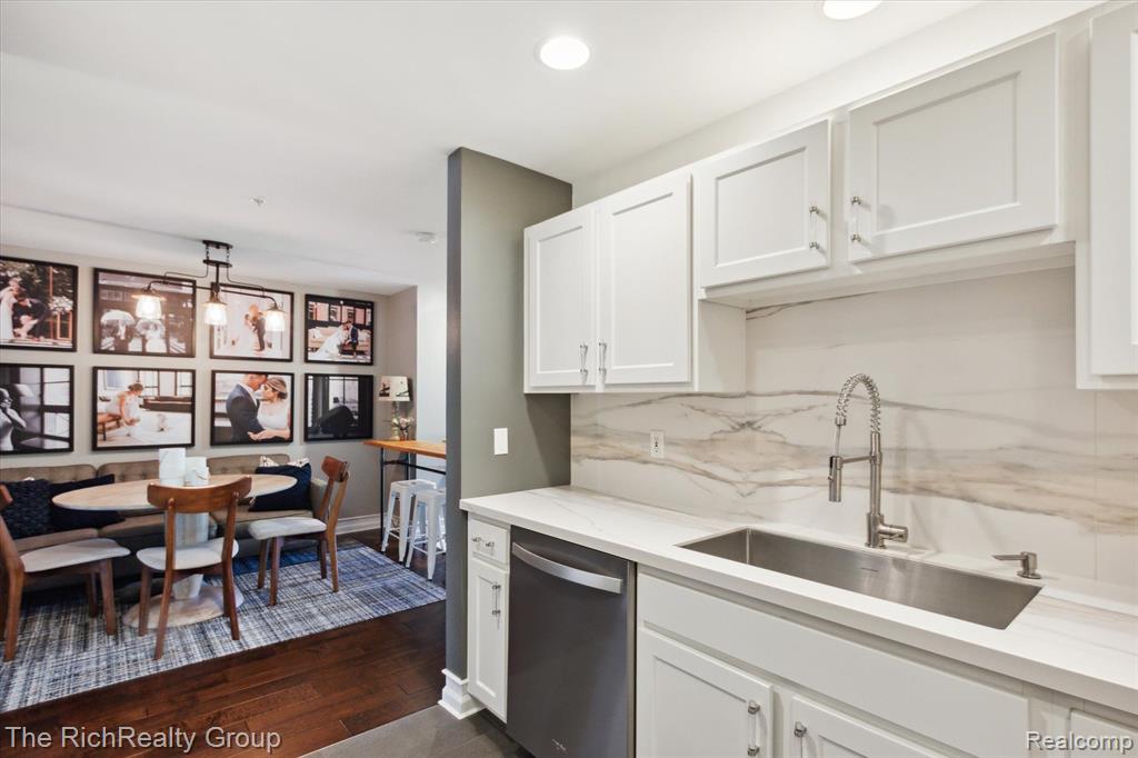667 River Park Village Boulevard, Northville, MI 48167 — Photo 11