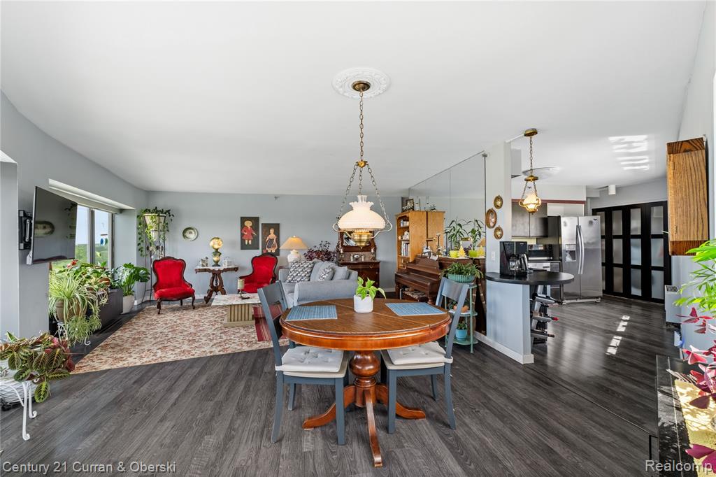 5000 Town Center, 1606, Southfield, MI 48075 — Photo 11