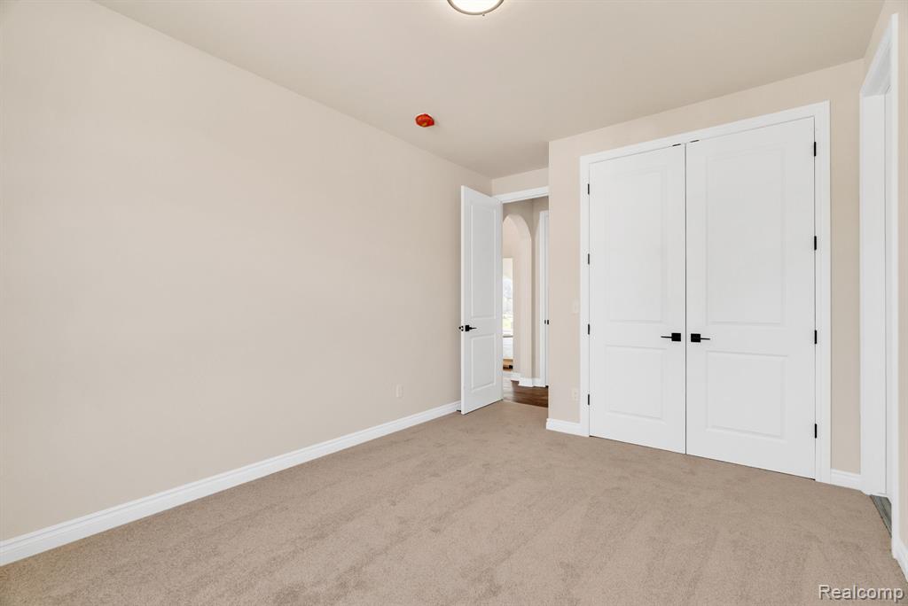 4118 Spring Meadows Drive, Sterling Heights, MI 48314 — Photo 31
