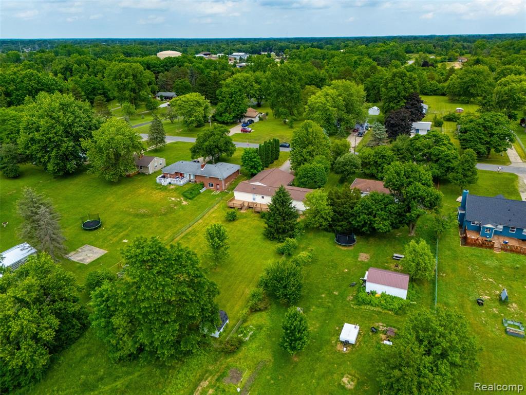4420 Dublin Road, Burton, MI 48529 — Photo 51