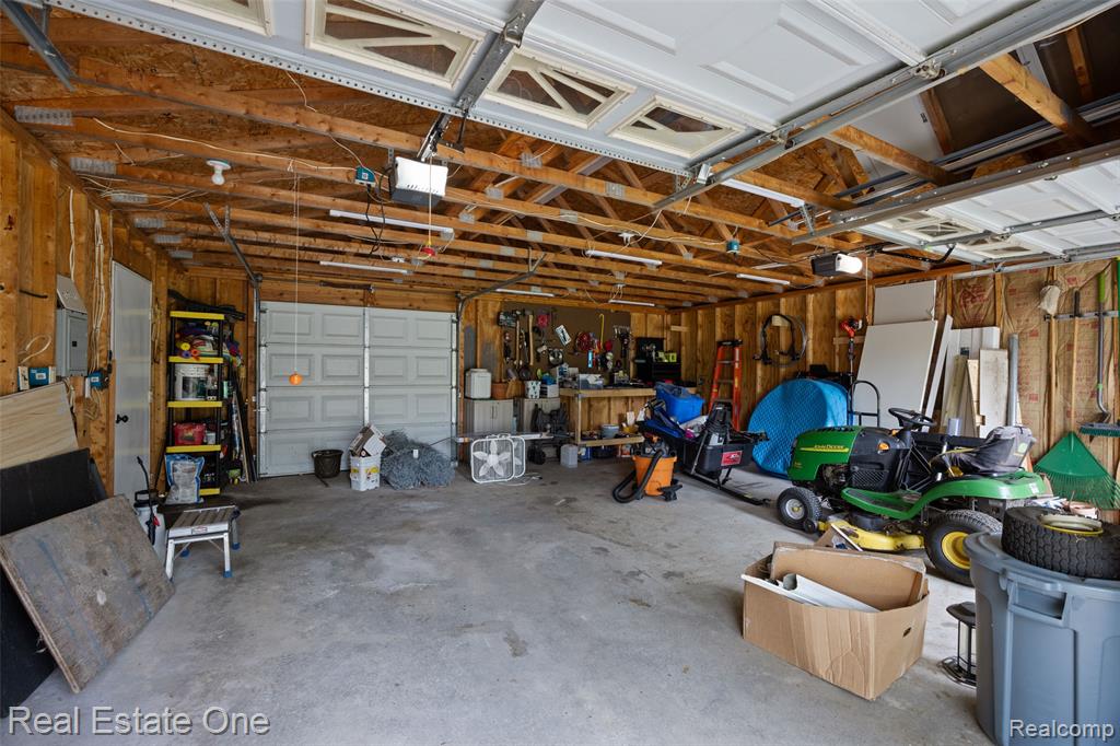 845 Sebek Street, Oxford, MI 48371 — Photo 25