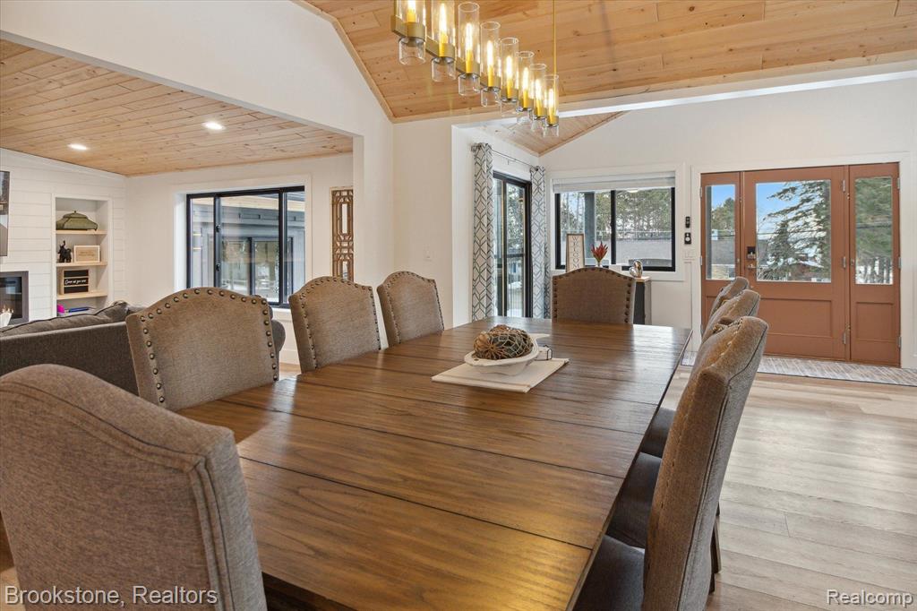 6245 W HIGGINS LAKE Drive, Roscommon, MI 48653 — Photo 21