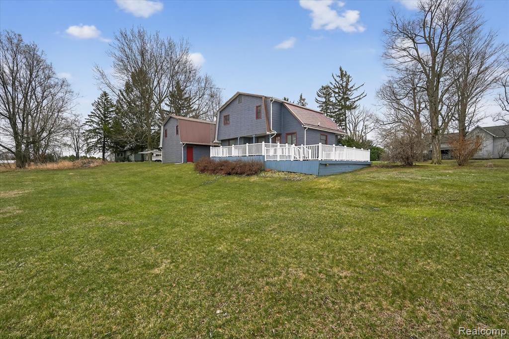 992 W Bennington Road, Owosso, MI 48867 — Photo 44