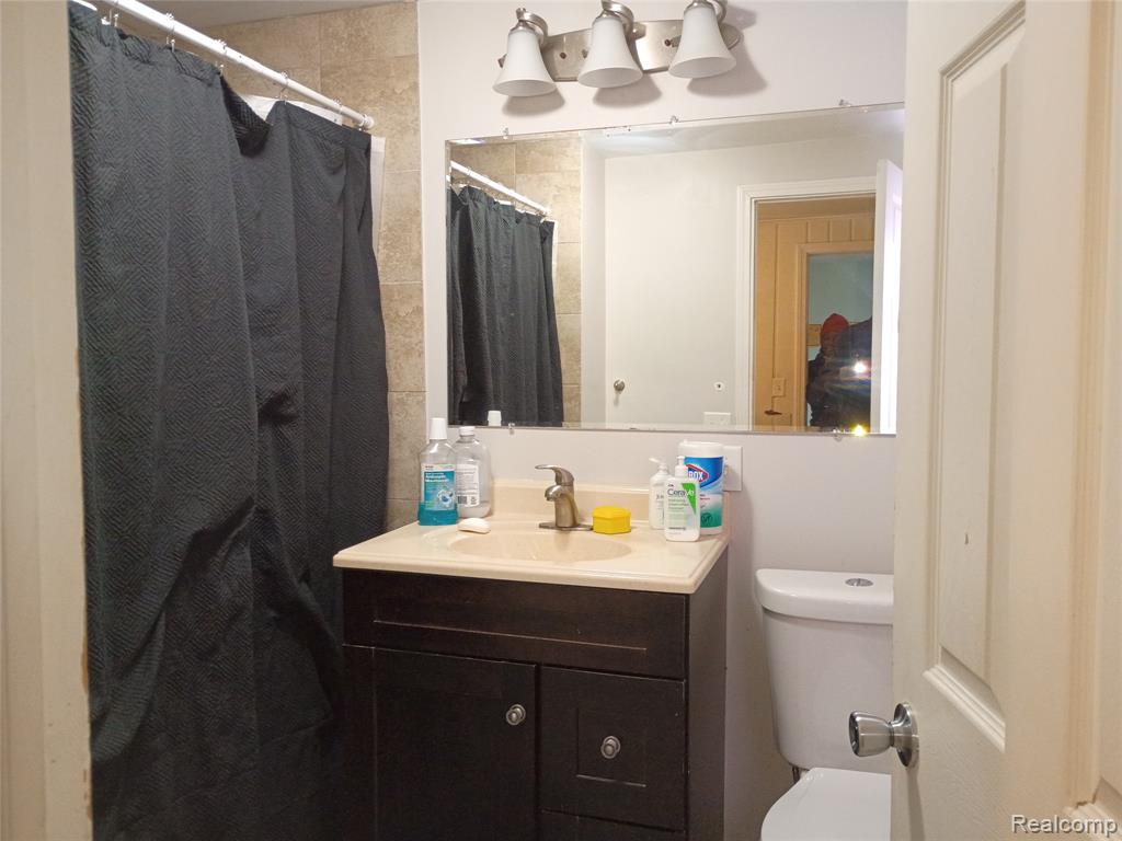 11627 Berwyn, Redford, MI 48239 — Photo 11