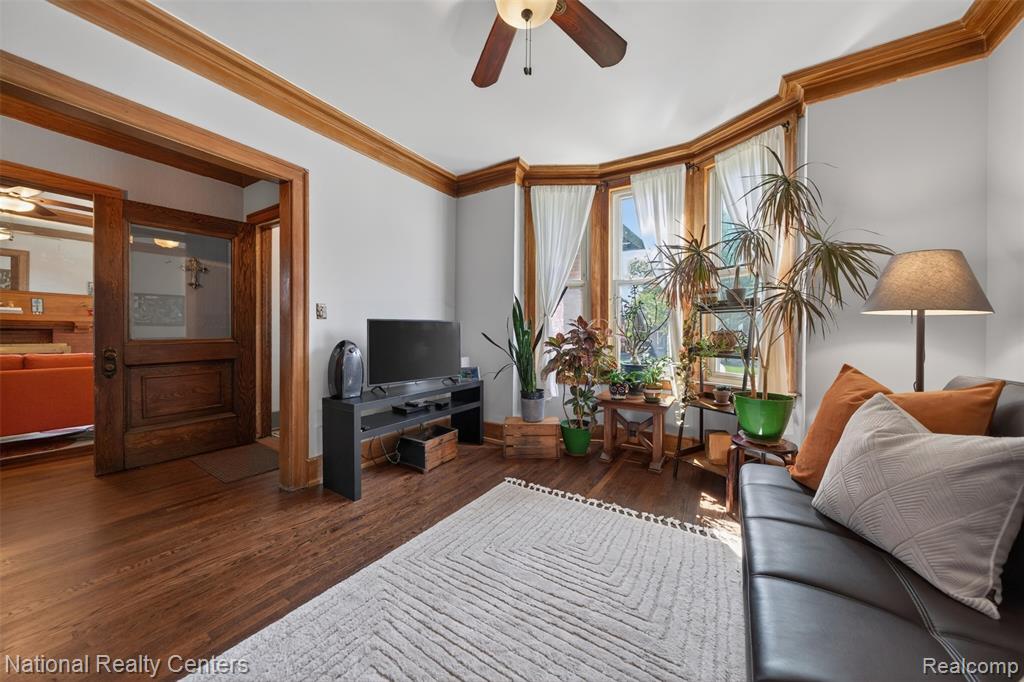 700 Taylor Street, Detroit, MI 48202 — Photo 18