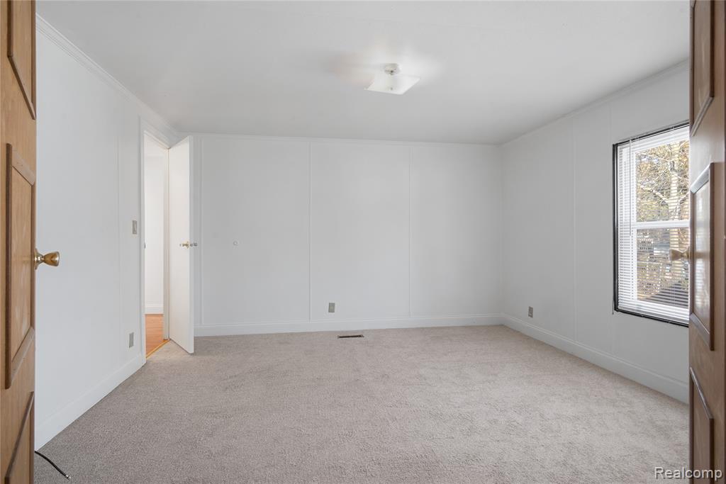 825 Smith Street, Monroe, MI 48161 — Photo 10