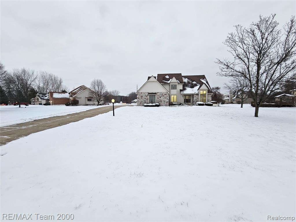 23237 Evan Court, New Boston, MI 48164 — Photo 3