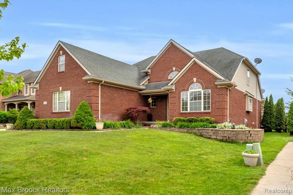 54265 Birchwood Drive, South Lyon, MI 48178 — Photo 2