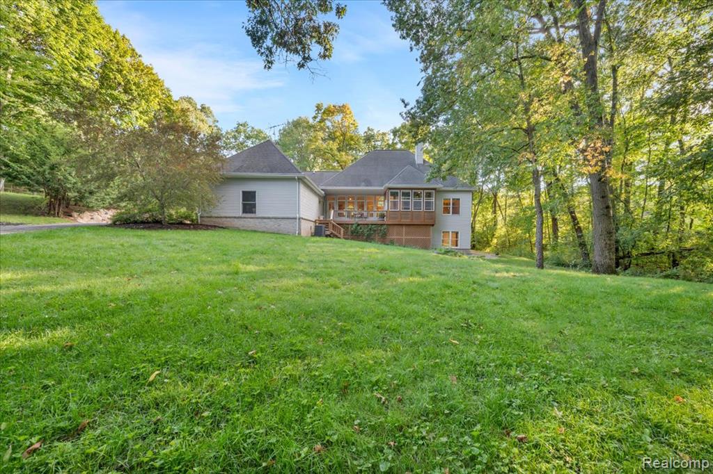 8808 Big Lake Road, Clarkston, MI — Photo 2