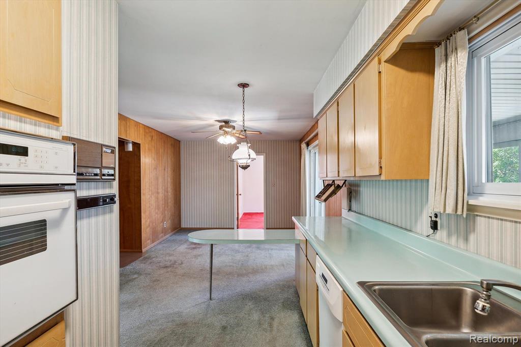 862 JUNEAU Road, Ypsilanti, MI 48198 — Photo 15