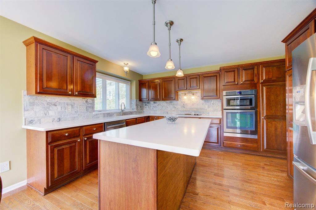 47631 Pavillon Road, Canton, MI 48188 — Photo 16