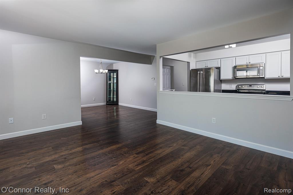 1660 River Road, 38, Marysville, MI 48040 — Photo 4