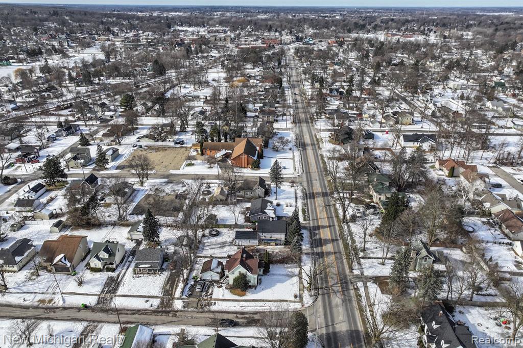 906 MAIN Street, Fenton, MI 48430 — Photo 43