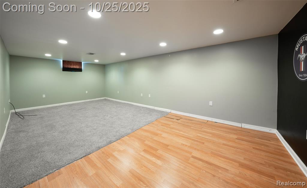 4073 Silver Birch Drive, Waterford, MI 48329 — Photo 18
