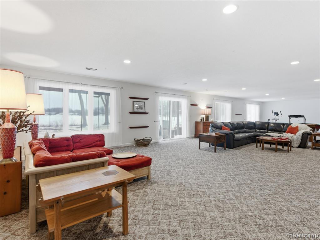 1393 Eden Gardens Drive, Fenton, MI 48430 — Photo 31