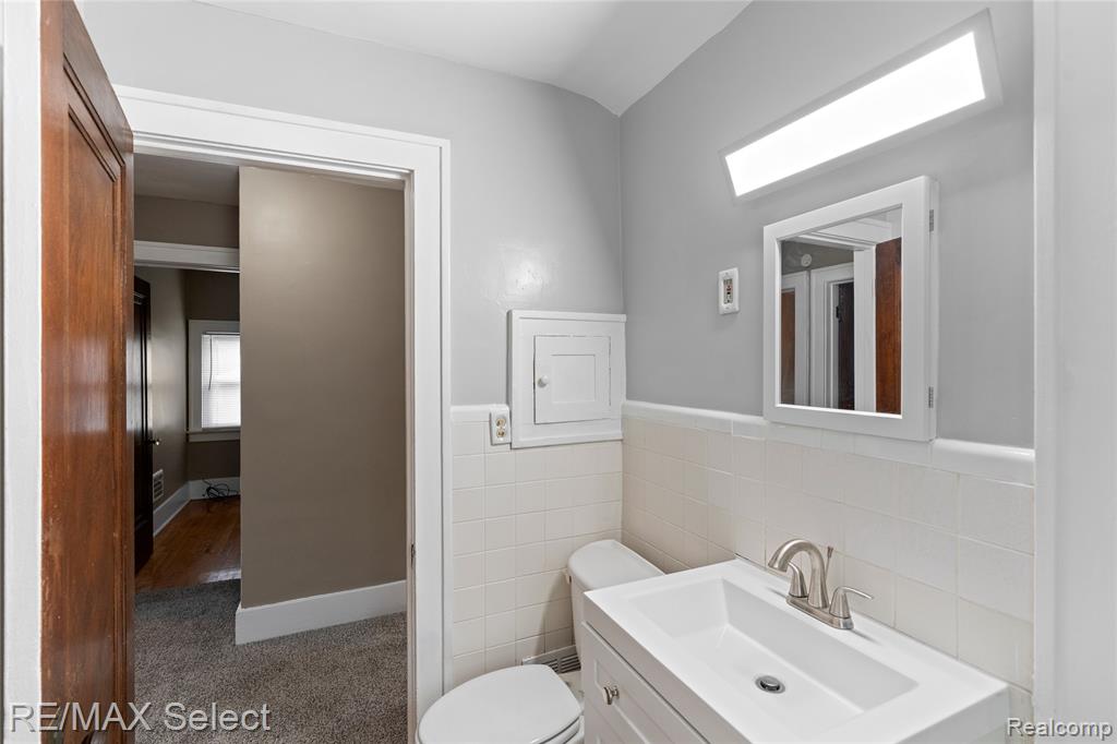619 Frank Street, Flint, MI 48504 — Photo 34