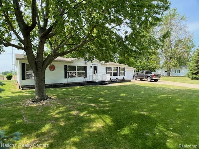 2538 Parrott Street, Deckerville, MI 48427 — Photo 17